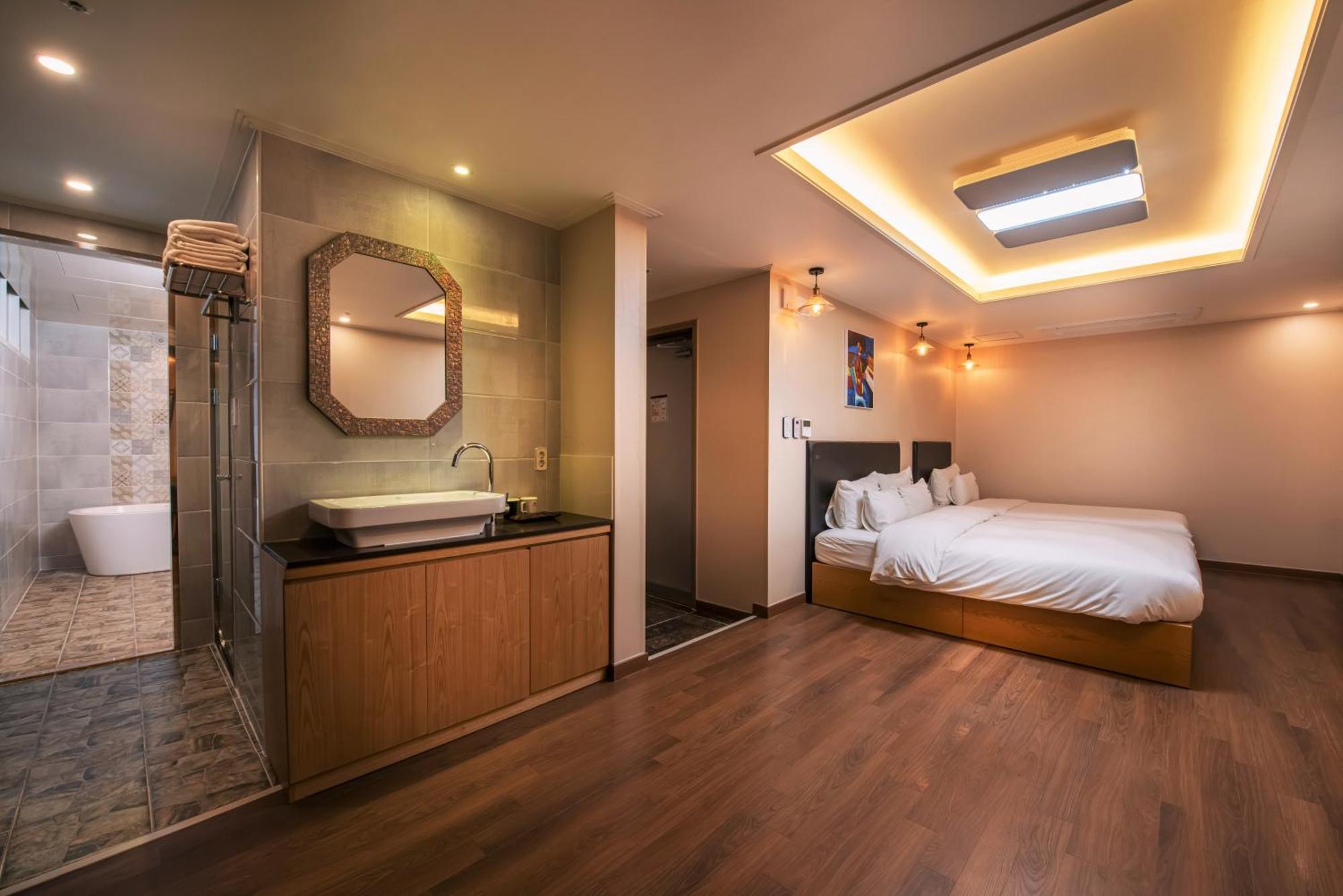 Central Park Hotel بوسان الغرفة الصورة